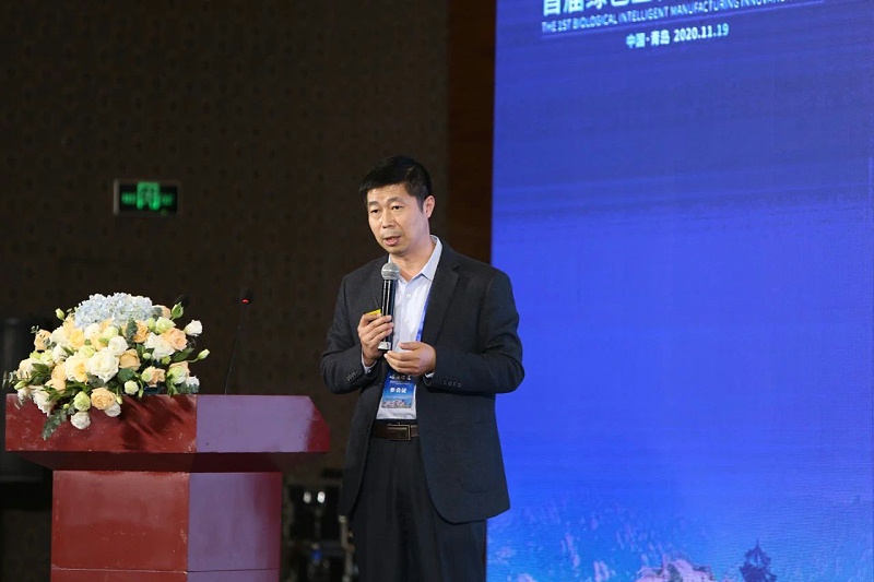 山東省農(nóng)業(yè)科學(xué)院吳家強(qiáng)研究員作《非洲豬瘟生物安全防控技術(shù)》的主題報(bào)告。